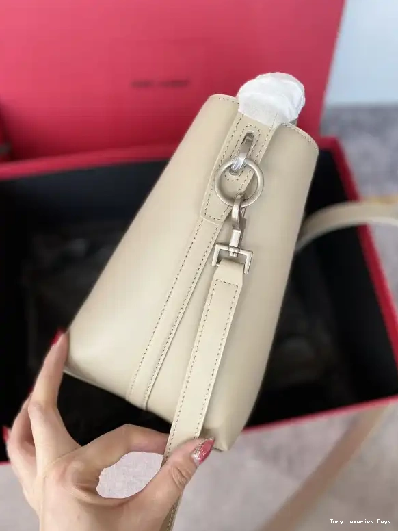 Tony Luxuries 37  YSL BAG-17*20*13CM LE SMALL 0605